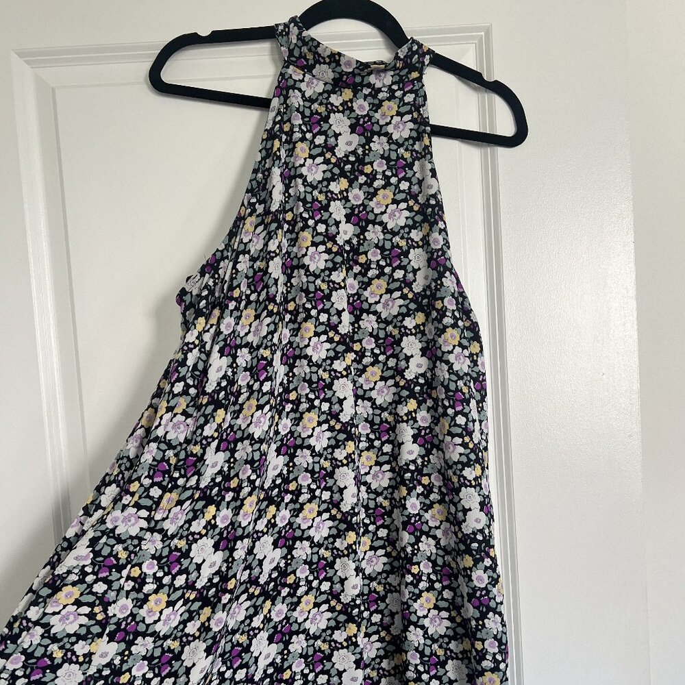High neck dress with pockets